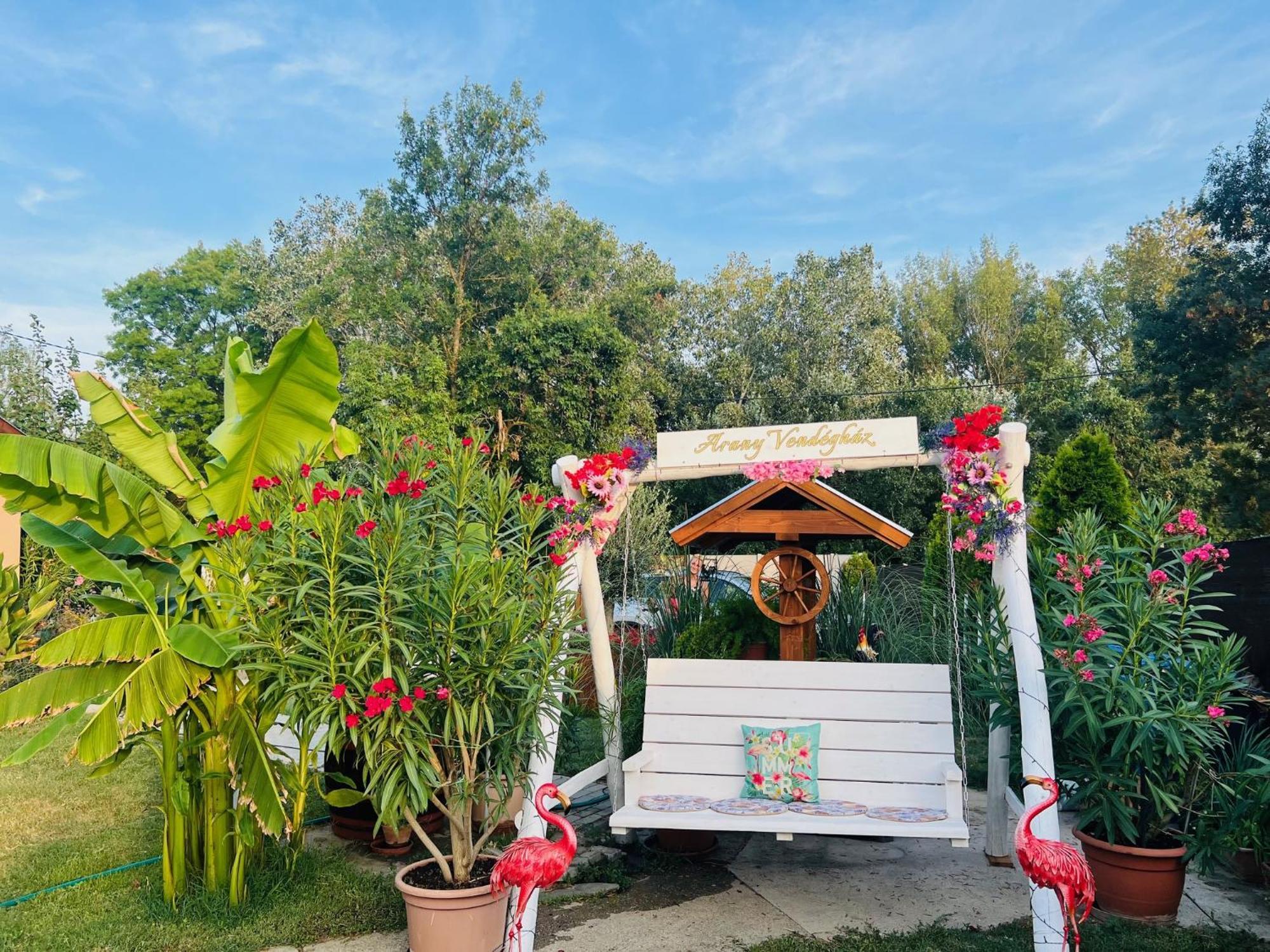 Arany Vendeghaz Szarvas Exterior foto